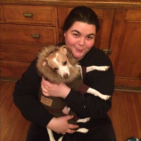 Meet your Posher, Molly - Picture 1 of 1